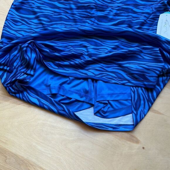 Greg Norman Athletic Skort - Picture 2 of 7